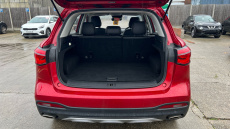 MG Hs 1.5 T-GDI Excite 5dr DCT Petrol Hatchback